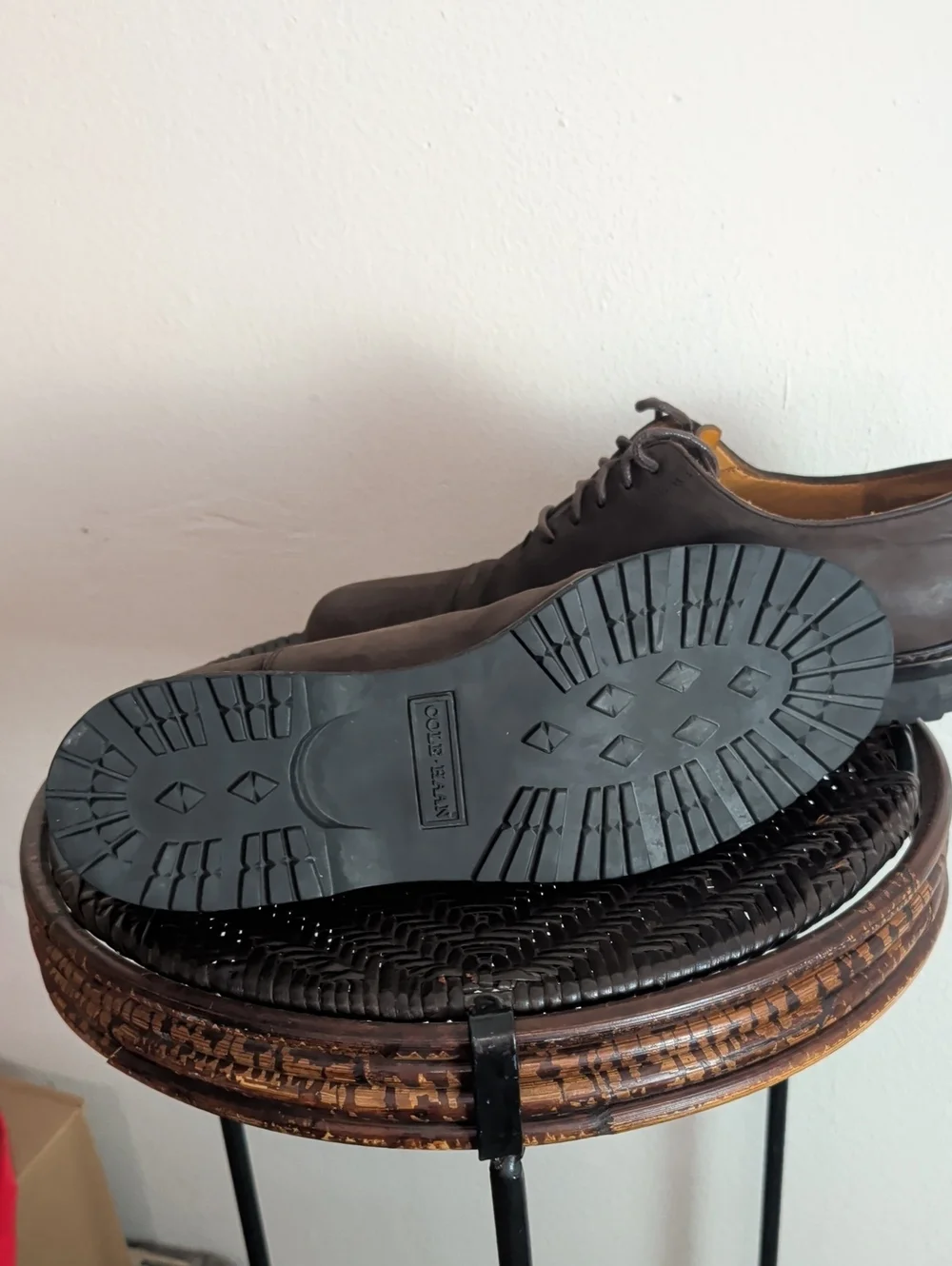 COLE HAAN Men's Dark Brown Suede Oxford Cap Toe Casual WATERPROOF Men Size 10